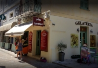 Кафе итальянского мороженого "Gelateria di Piazza" в Нафплион
