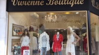 Магазин женской одежды "Vivienne Boutique" в Афинах