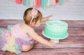 "Sweet Times" Доставка цветов, подарков, тортов по всей Аттики!