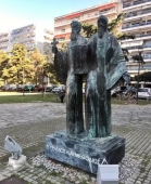 Το άγαλμα του Κυρίλλου και του Μεθοδίου στη Θεσσαλονίκη, δωρεά των Ελλήνων της Αγίας Πετρούπολης (γλύπτης Αλεξέι Αρχίποβ)